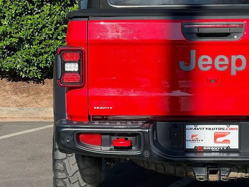 Used 2020 Jeep Gladiator Rubicon image 14