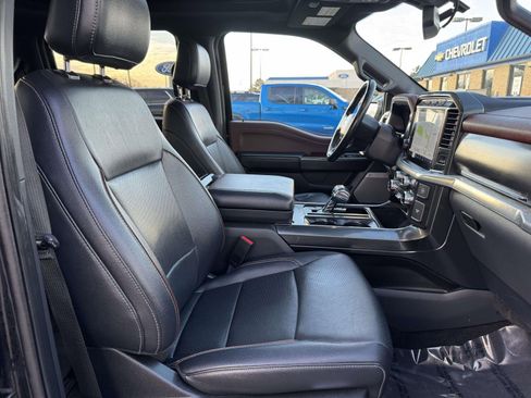 Used 2022 Ford F150 Lariat w/ Max Trailer Tow Package image 29