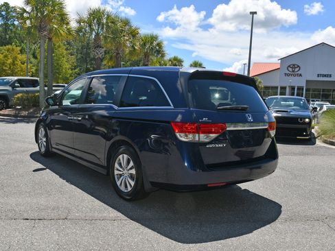 Used 2017 Honda Odyssey EX-L image 3