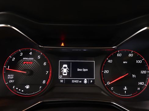 Used 2023 Chevrolet TrailBlazer RS w/ Sun and Liftgate Package FWD image 14