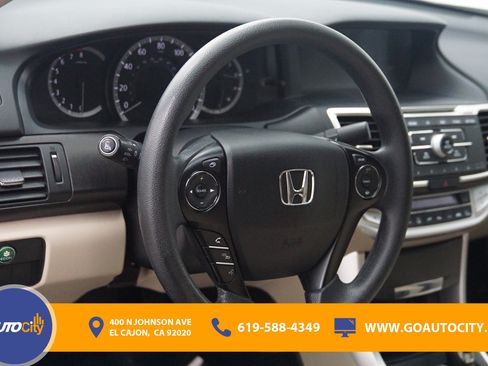 Used 2015 Honda Accord EX image 19