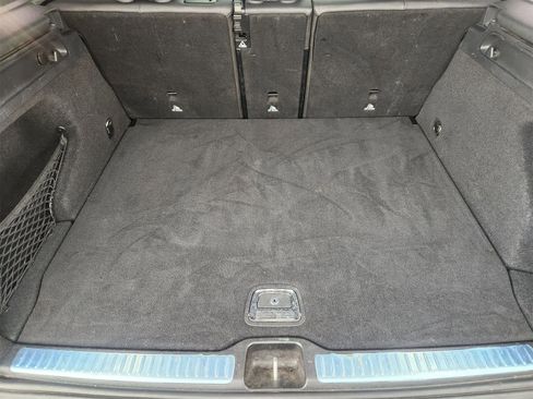 Used 2022 Mercedes-Benz GLC 300 4MATIC w/ AMG Line image 32