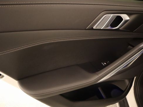 Used 2022 BMW X6 xDrive40i image 19