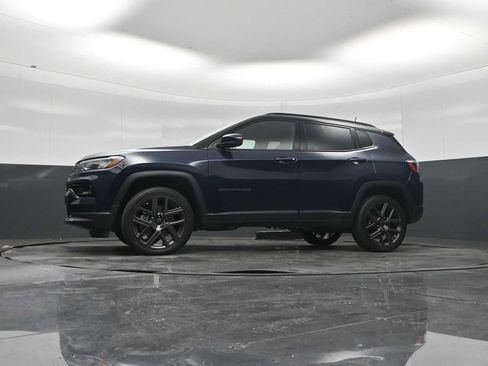 Used 2026 Jeep Compass Limited AWD/4WD image 31