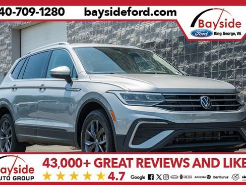 Used 2023 Volkswagen Tiguan SE FWD image 1