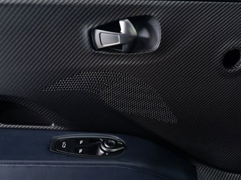 Used 2020 Aston Martin DBS Zagato image 38