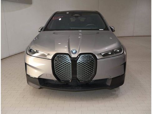 Certified 2024 BMW iX xDrive50 AWD/4WD image 9