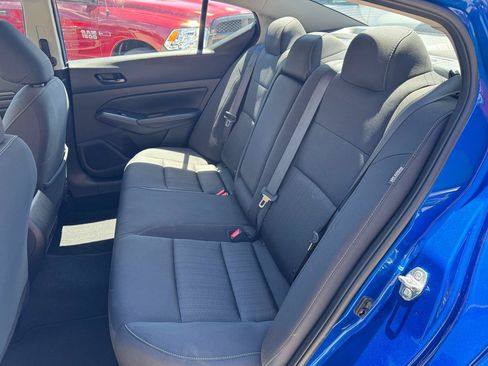 Used 2025 Nissan Altima 2.5 SV FWD image 15