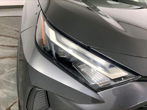 Used 2025 Toyota RAV4 LE AWD/4WD image 28