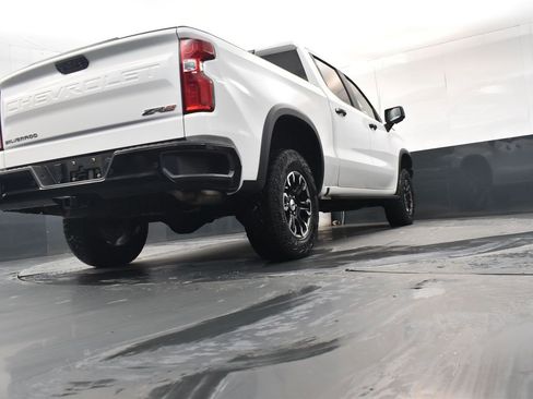 Certified 2022 Chevrolet Silverado 1500 ZR2 w/ Technology Package image 27