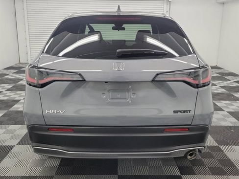 Certified 2025 Honda HR-V Sport image 5