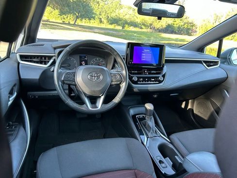 Used 2023 Toyota Corolla SE image 12
