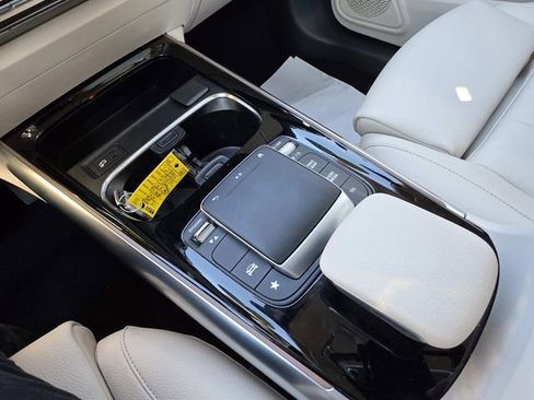 Certified 2022 Mercedes-Benz GLA 250 4MATIC image 14