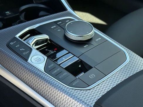 New 2026 BMW 430i Coupe w/ Parking Assistance Package image 25