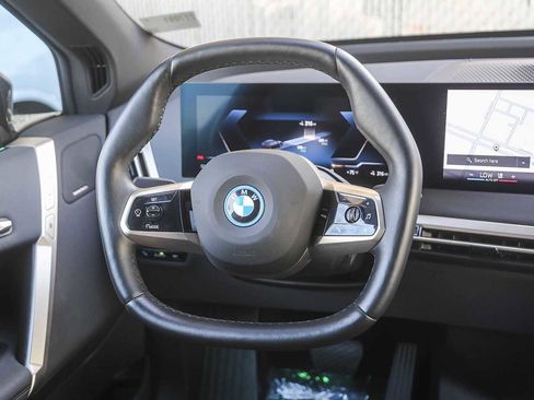Used 2025 BMW iX xDrive50 w/ Sport Package image 12