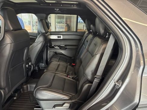 Used 2021 Ford Explorer ST w/ Equipment Group 401A AWD/4WD image 26