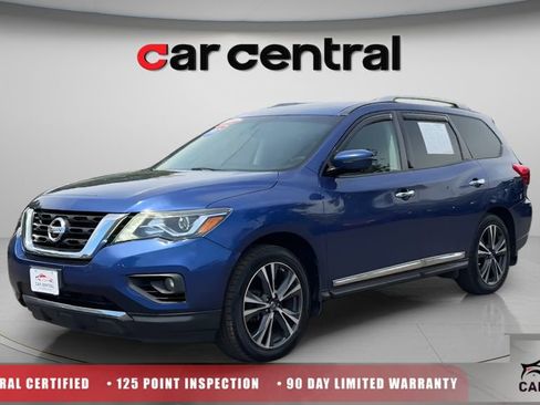 Used 2017 Nissan Pathfinder Platinum w/ Family Entertainment Package AWD/4WD image 1