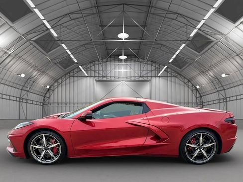 Used 2021 Chevrolet Corvette Stingray Premium Conv w/ Z51 Performance Package RWD image 29