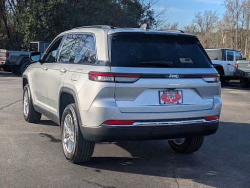 New 2025 Jeep Grand Cherokee Laredo X image 5