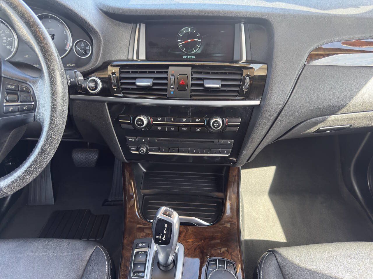 Used 2017 BMW X3 sDrive28i RWD image 17