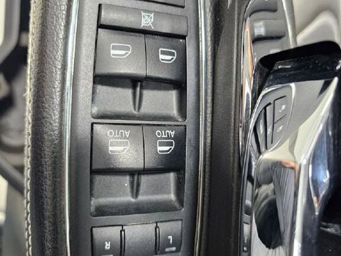 Used 2013 RAM 2500 Laramie w/ Cold Weather Group image 28