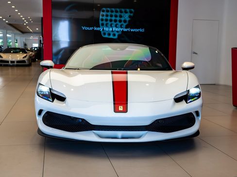 Used 2025 Ferrari 296 GTS RWD image 2