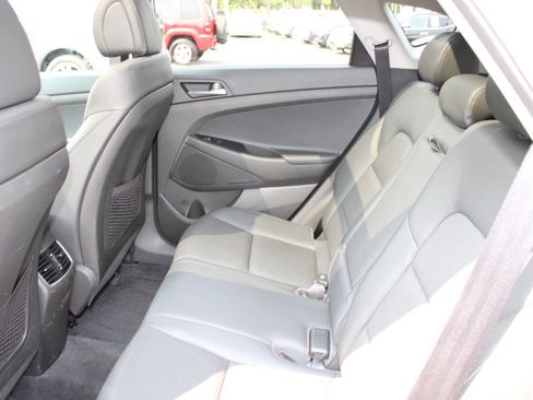 Used 2016 Hyundai Tucson Limited w/ Option Group 03 AWD/4WD image 22