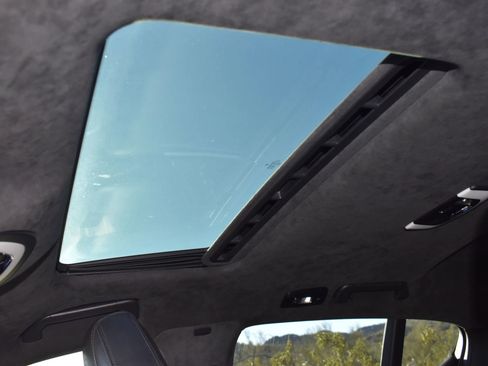 Used 2010 Porsche Panamera Turbo image 10