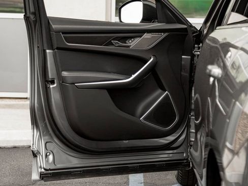 New 2026 Jaguar F-PACE R-Dynamic S image 12