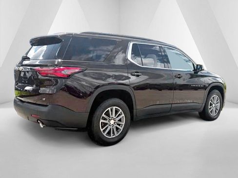 Used 2022 Chevrolet Traverse LT AWD/4WD image 7