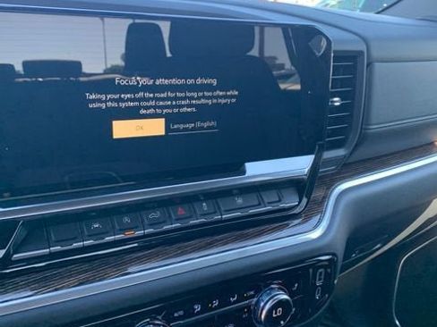 New 2026 GMC Sierra 1500 SLE AWD/4WD image 22