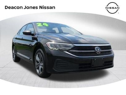 Used 2024 Volkswagen Jetta SE