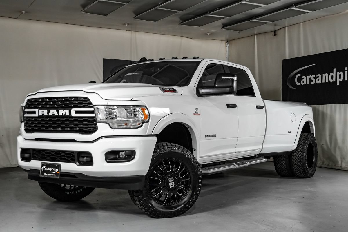 Used 2024 RAM 3500 Big Horn AWD/4WD image 5