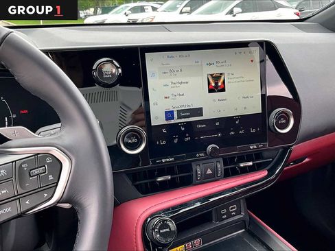 Certified 2026 Lexus NX 350 AWD w/ Accessory Package (Z1) image 6