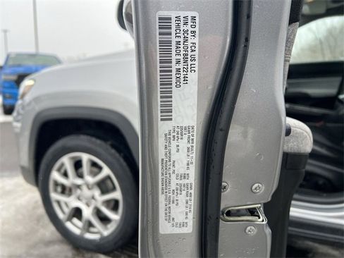 Used 2022 Jeep Compass Latitude w/ Sun and Sound Group image 26