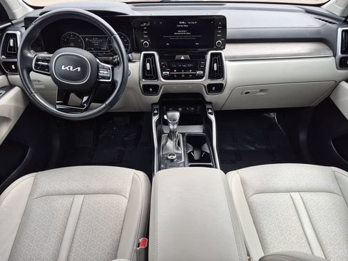 Used 2023 Kia Sorento S AWD/4WD image 14