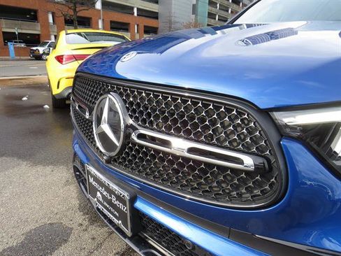 Certified 2023 Mercedes-Benz GLC 300 4MATIC image 22