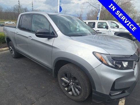 Used 2023 Honda Ridgeline Sport image 1