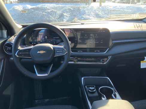 New 2026 Chevrolet Equinox LT image 19