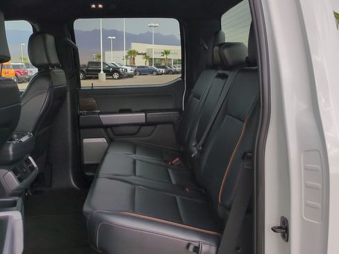 Used 2025 Ford F150 Lariat AWD/4WD image 27