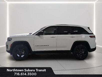 Used 2023 Jeep Grand Cherokee Altitude