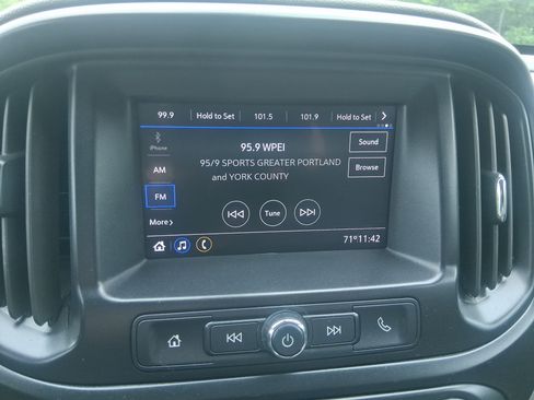 Used 2021 Chevrolet Colorado W/T w/ WT Convenience Package AWD/4WD image 25