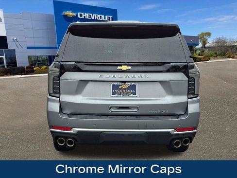 Used 2025 Chevrolet Suburban Premier AWD/4WD image 25