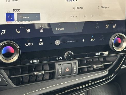 Certified 2025 Lexus NX 350 AWD w/ Accessory Package (Z2) image 16