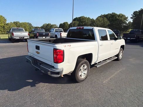 Used 2017 Chevrolet Silverado 1500 LT w/ Trailering Package AWD/4WD image 11