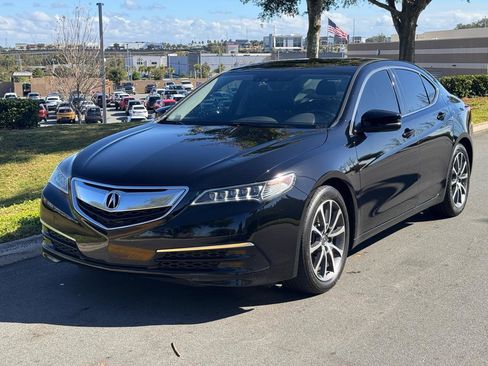 Used 2017 Acura TLX V6 w/ Technology Package FWD image 2