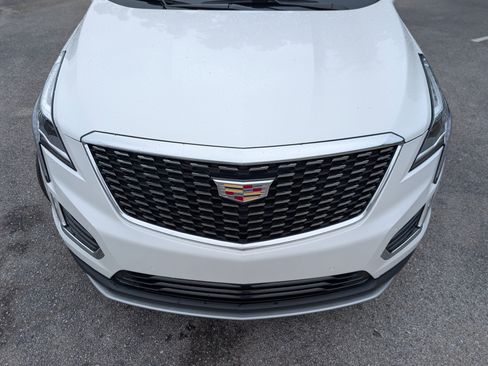 Used 2024 Cadillac XT5 Premium Luxury FWD image 12