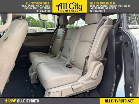 Used 2018 Honda Odyssey Elite image 18