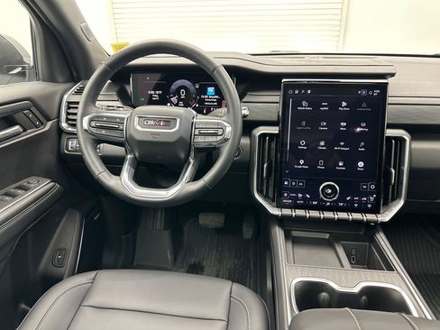 Certified 2025 GMC Acadia Elevation w/ Elevation Premium Package image 27