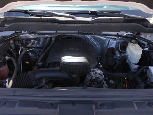 Used 2016 Chevrolet Silverado 2500 W/T image 42